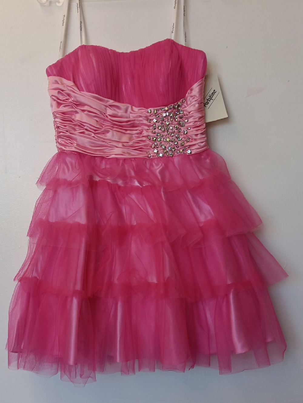 Vintage Women's Partytime Hot Pink Tiered Tulle Party Dress with Studded Waist